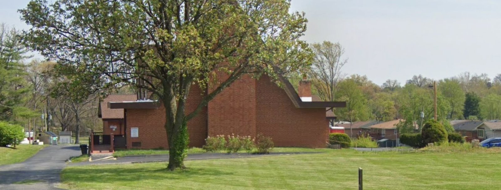 Exterior view of Ahiska Turkish Islamic Center St Louis building